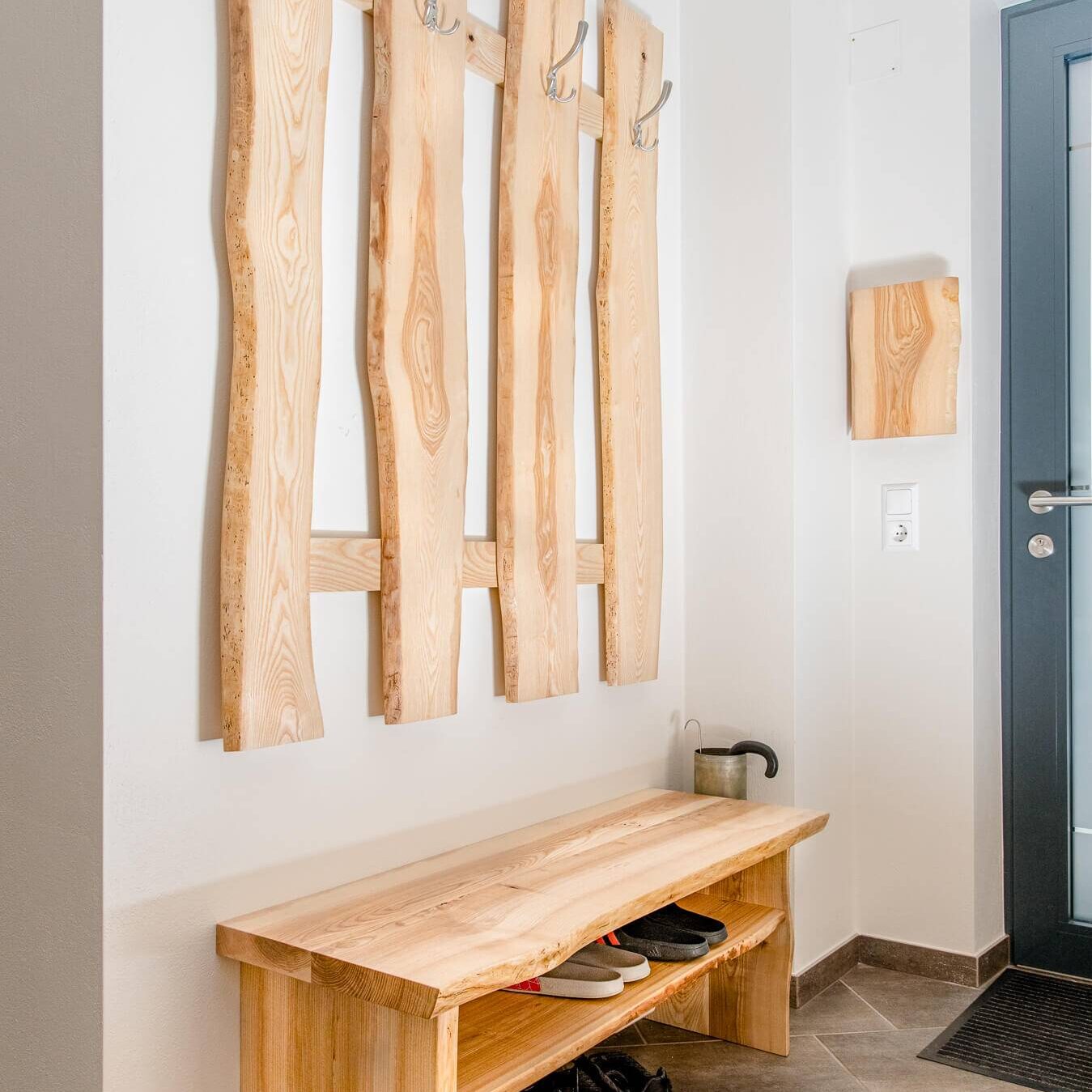 Garderobe mit Sitzbank